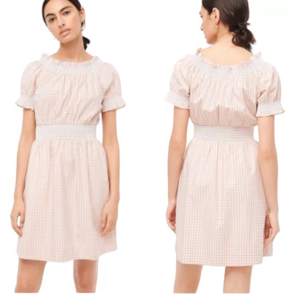J. Crew Dresses & Skirts - J CREW Smocked puff-sleeve cotton poplin dress in gingham